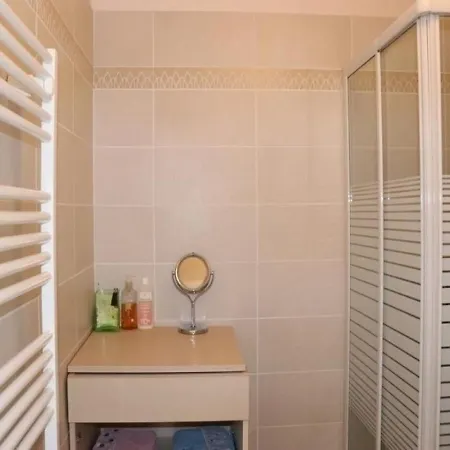Апартаменты Bel Climatise 2 Chambres *